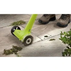 Garden Gear Weed Sweeper With Spare Brushes -Florist Zone z G051812